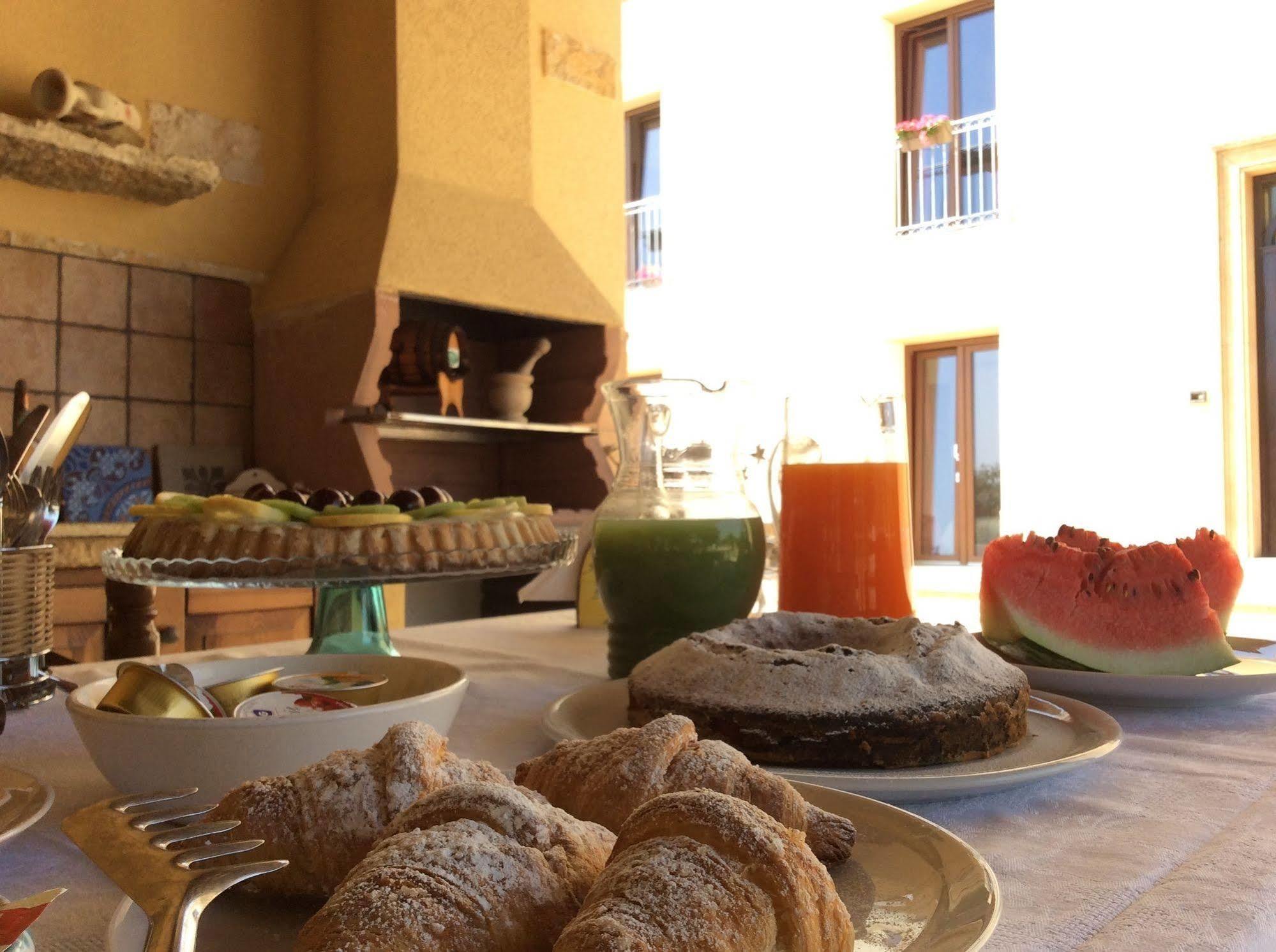 Siciliantica Bed & Breakfast Rilievo Екстериор снимка